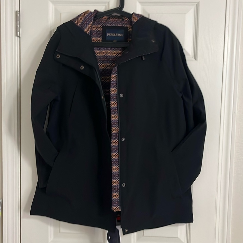 New Pendleton Black Women’s Jacket, medium